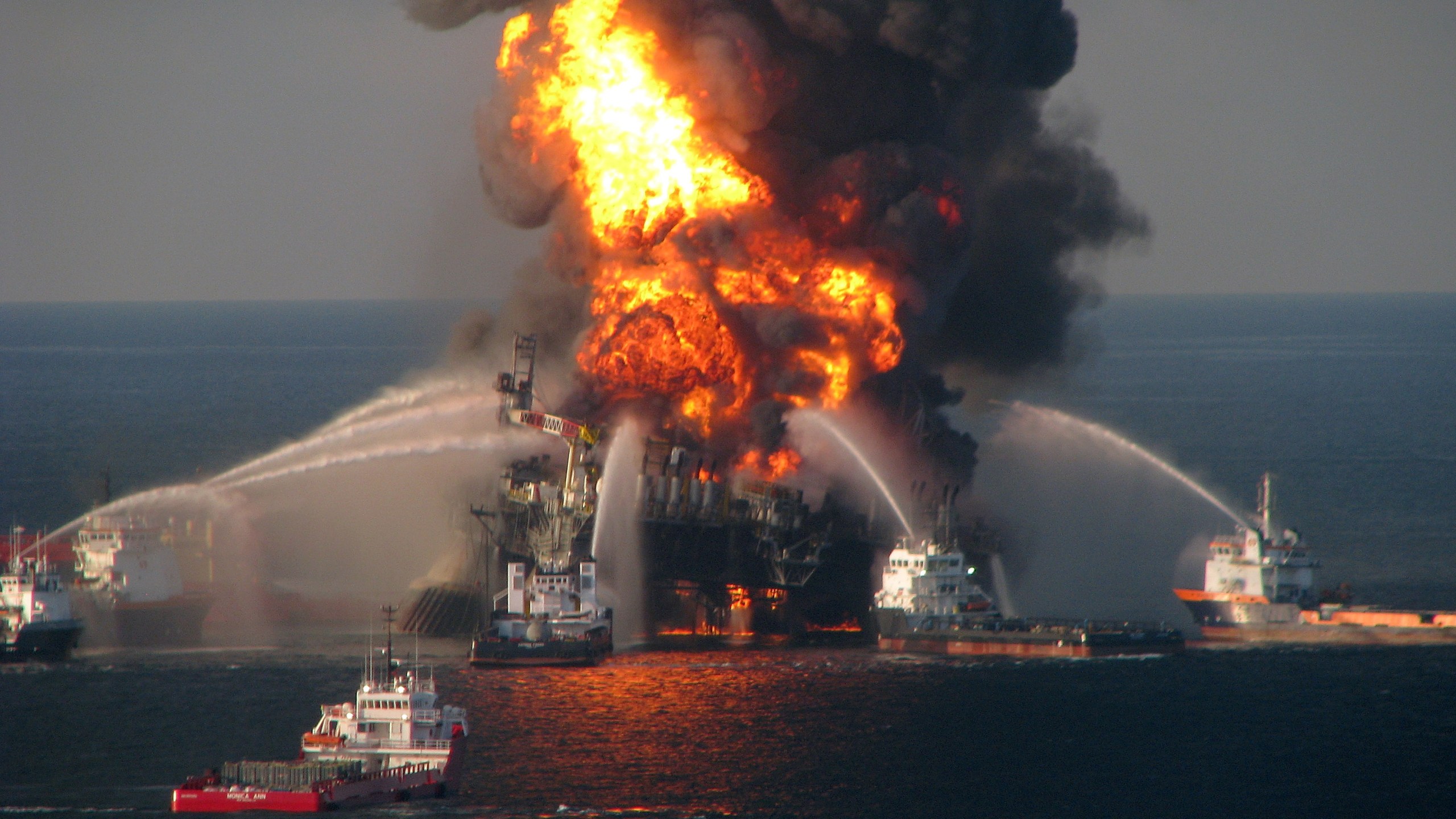 Coast Guard Attempts Burning Off Oil Leaking From Sunken Rig