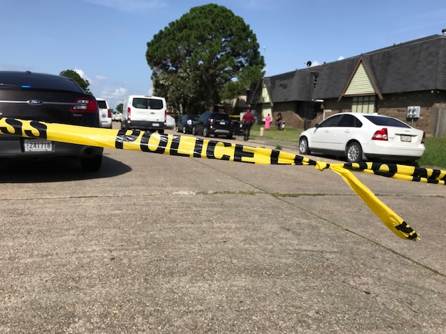 NOPD investigate a shooting in the 10900 block of Roger Drive (Photo: Patrick Thomas | WGNO)