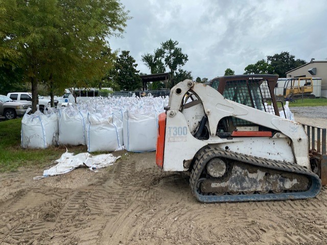 Sandbags available in Lafitte