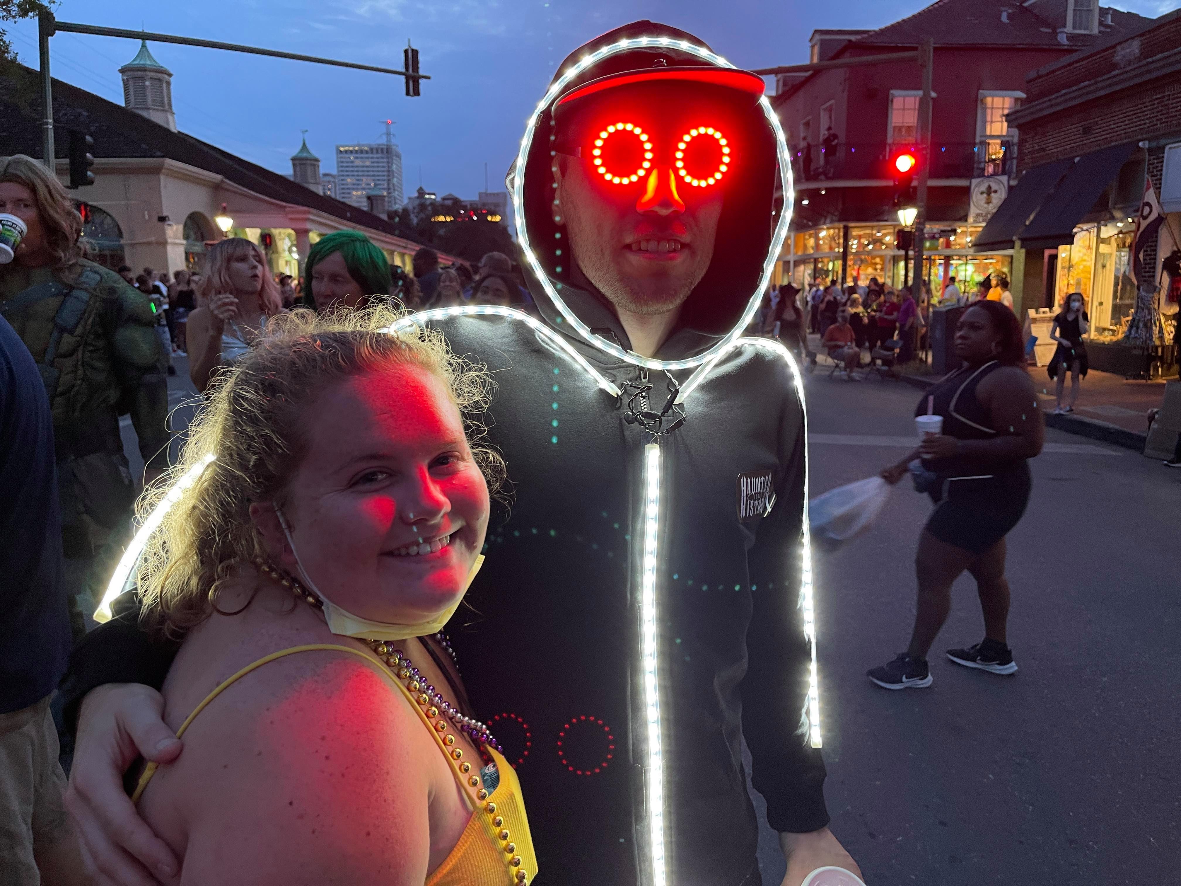 https://digital-stage.wgno.com/news/local/gallery-krewe-of-boo-rolls-through-and-haunts-new-orleans/