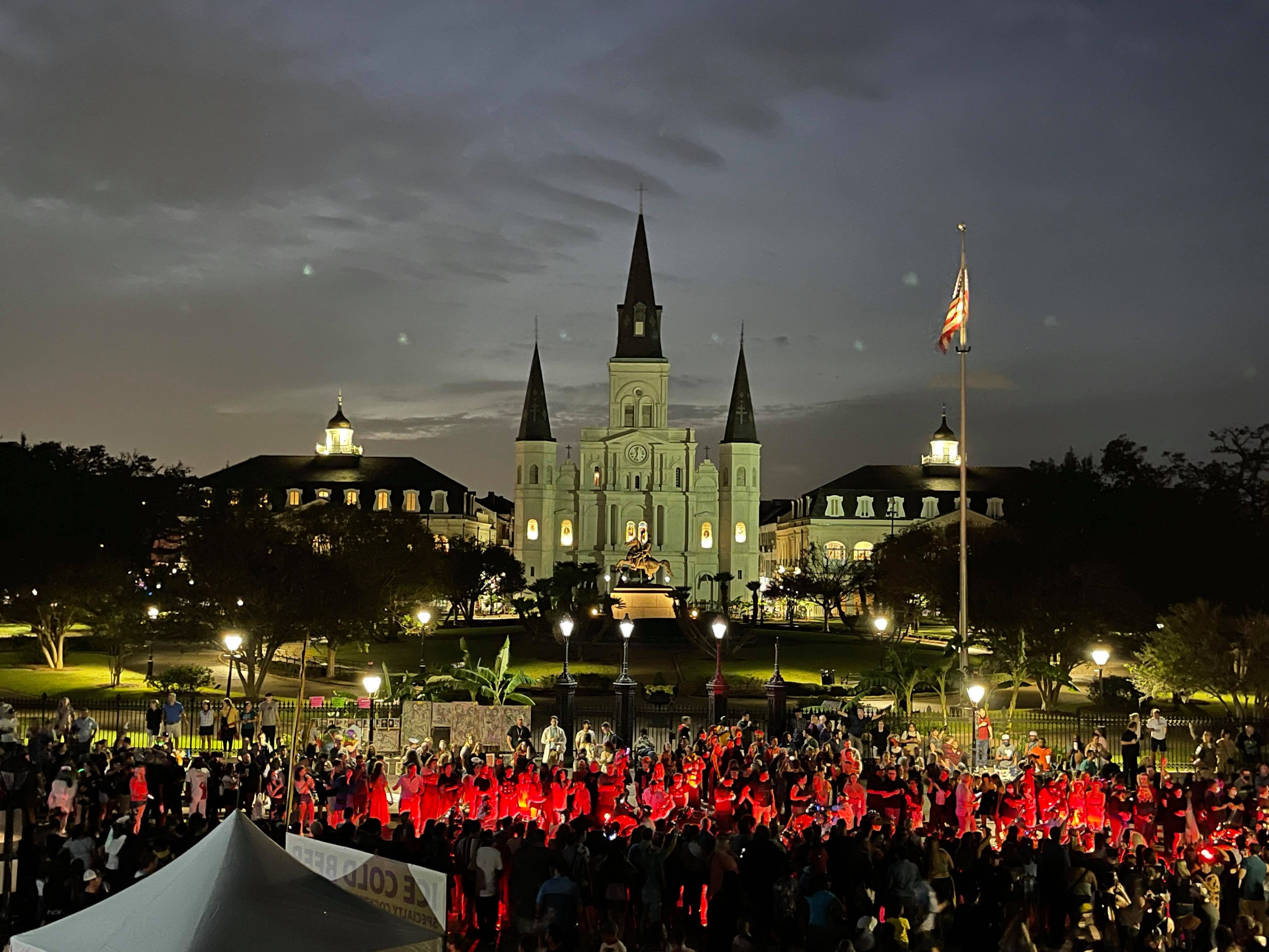 https://digital-stage.wgno.com/news/local/gallery-krewe-of-boo-rolls-through-and-haunts-new-orleans/