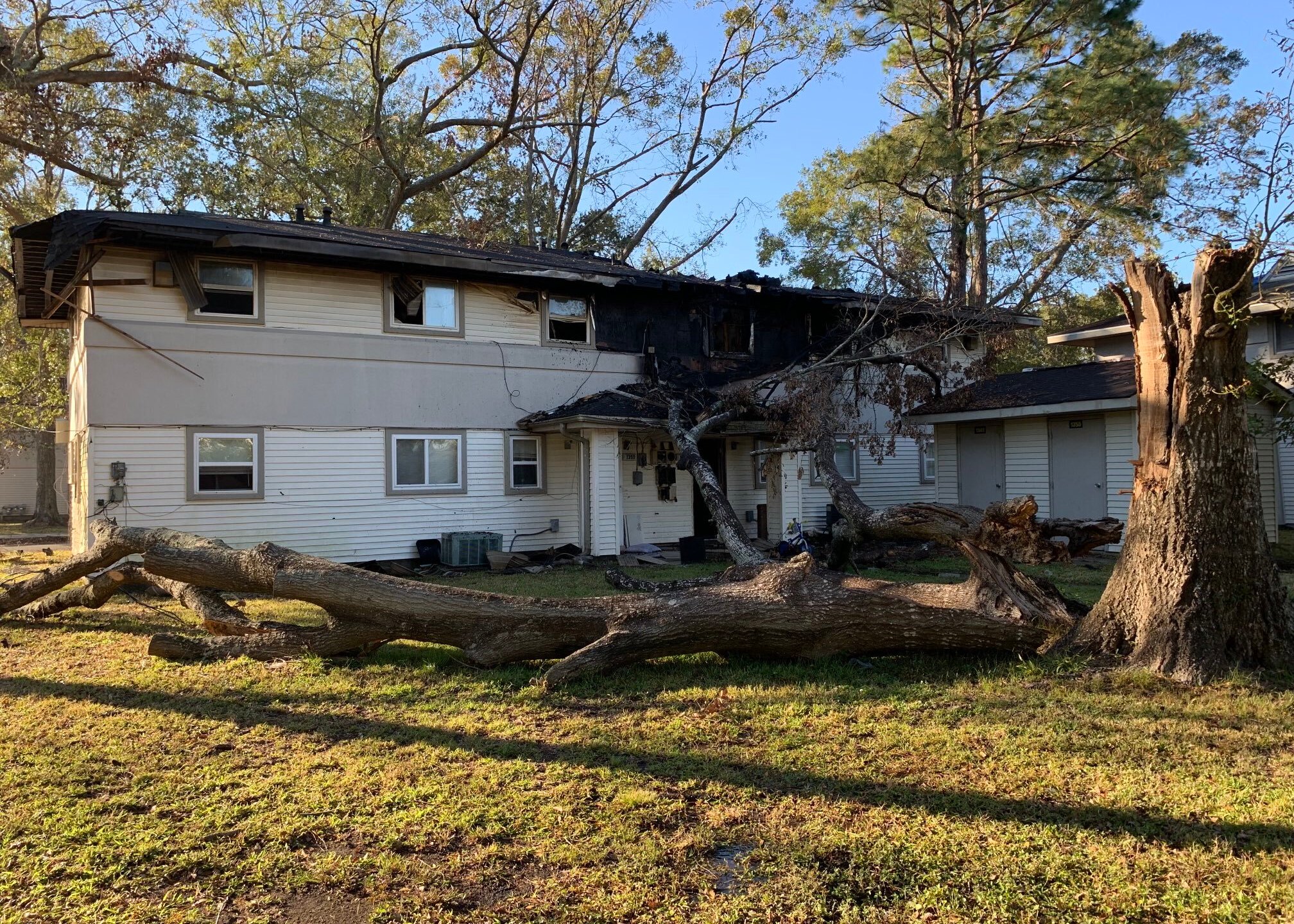 https://digital-stage.wgno.com/news/local/algiers-duplex-sustains-heavy-damage-from-2-alarm-fire/