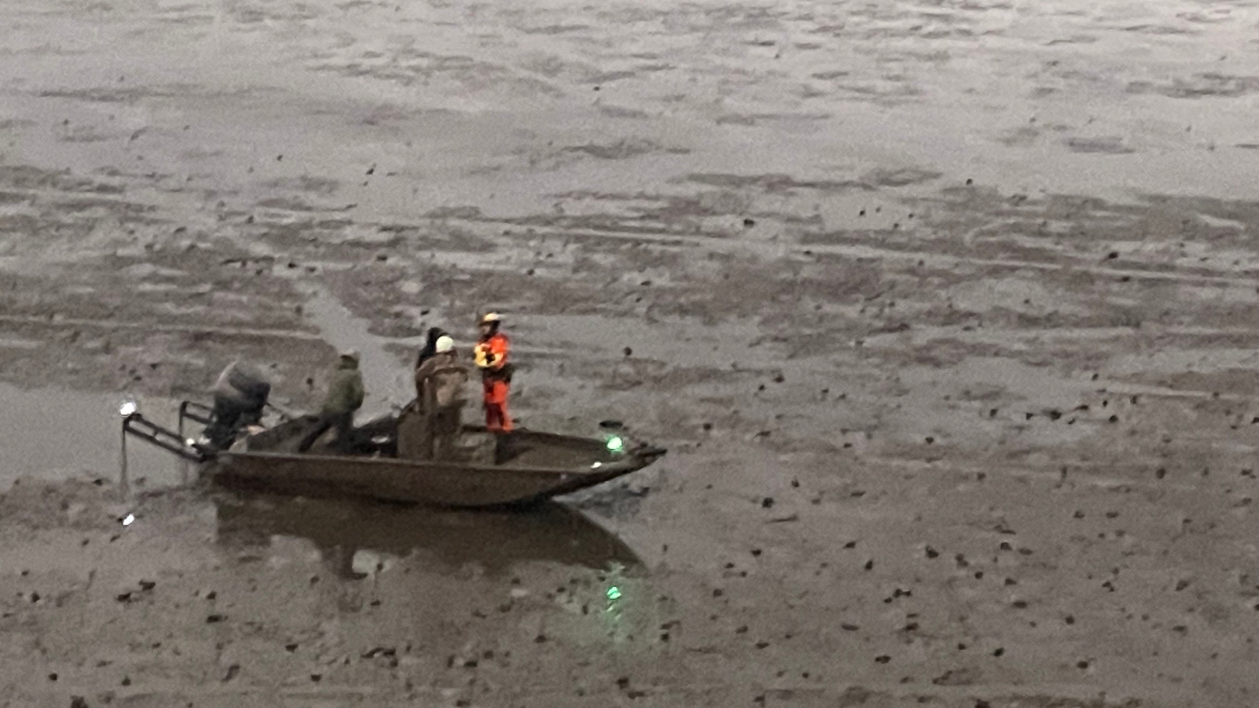 https://digital-stage.wgno.com/news/louisiana/st-bernard-parish/new-orleans-coast-guard-rescues-3-boaters-run-aground-in-hopedale