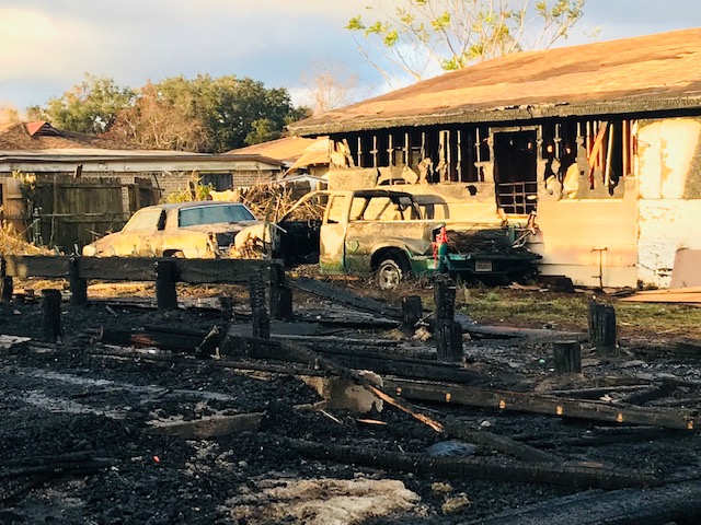 https://digital-stage.wgno.com/news/local/overnight-fire-destroys-homes-in-new-orleans-east/