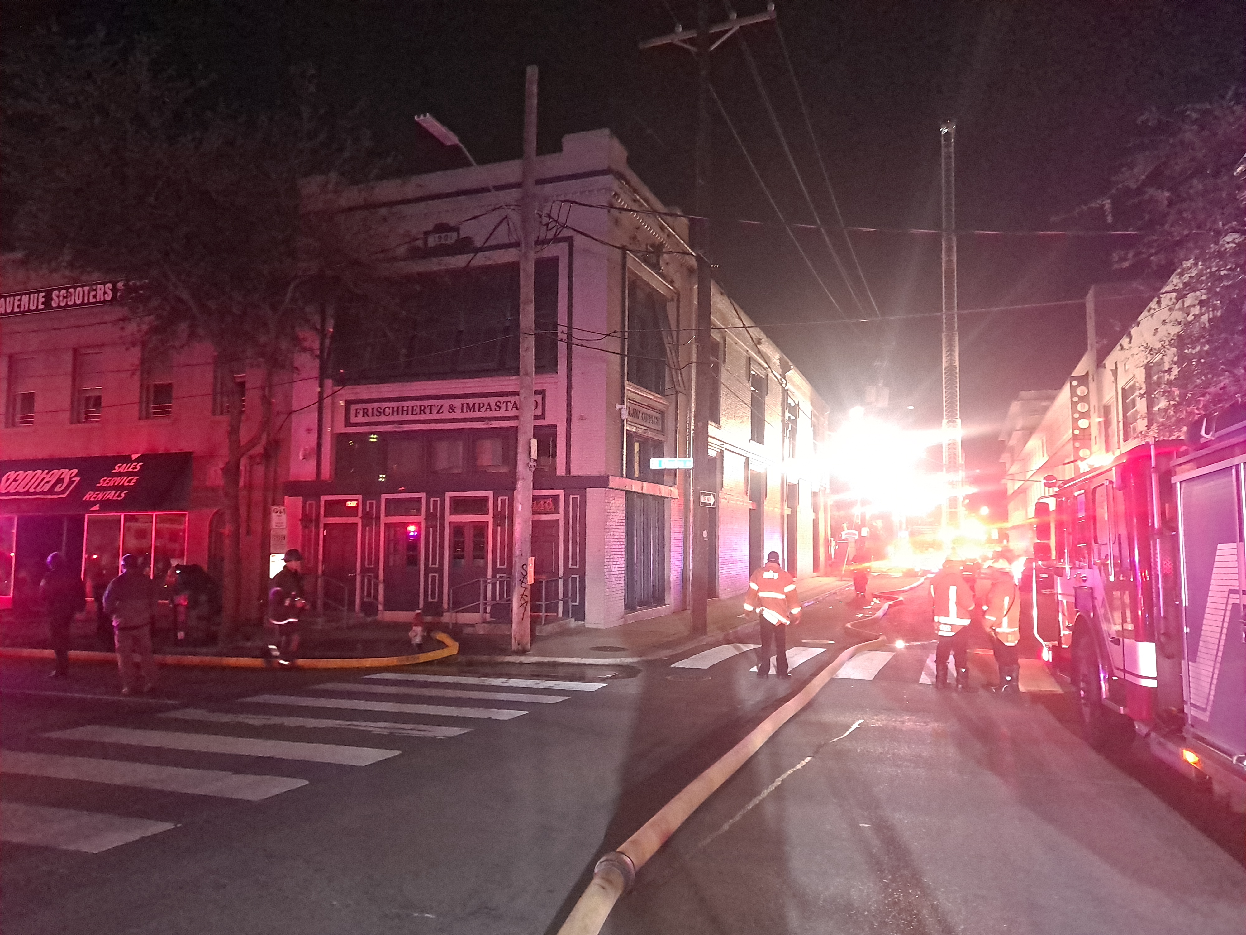 https://digital-stage.wgno.com/news/nofd-battles-blaze-on-st-charles/