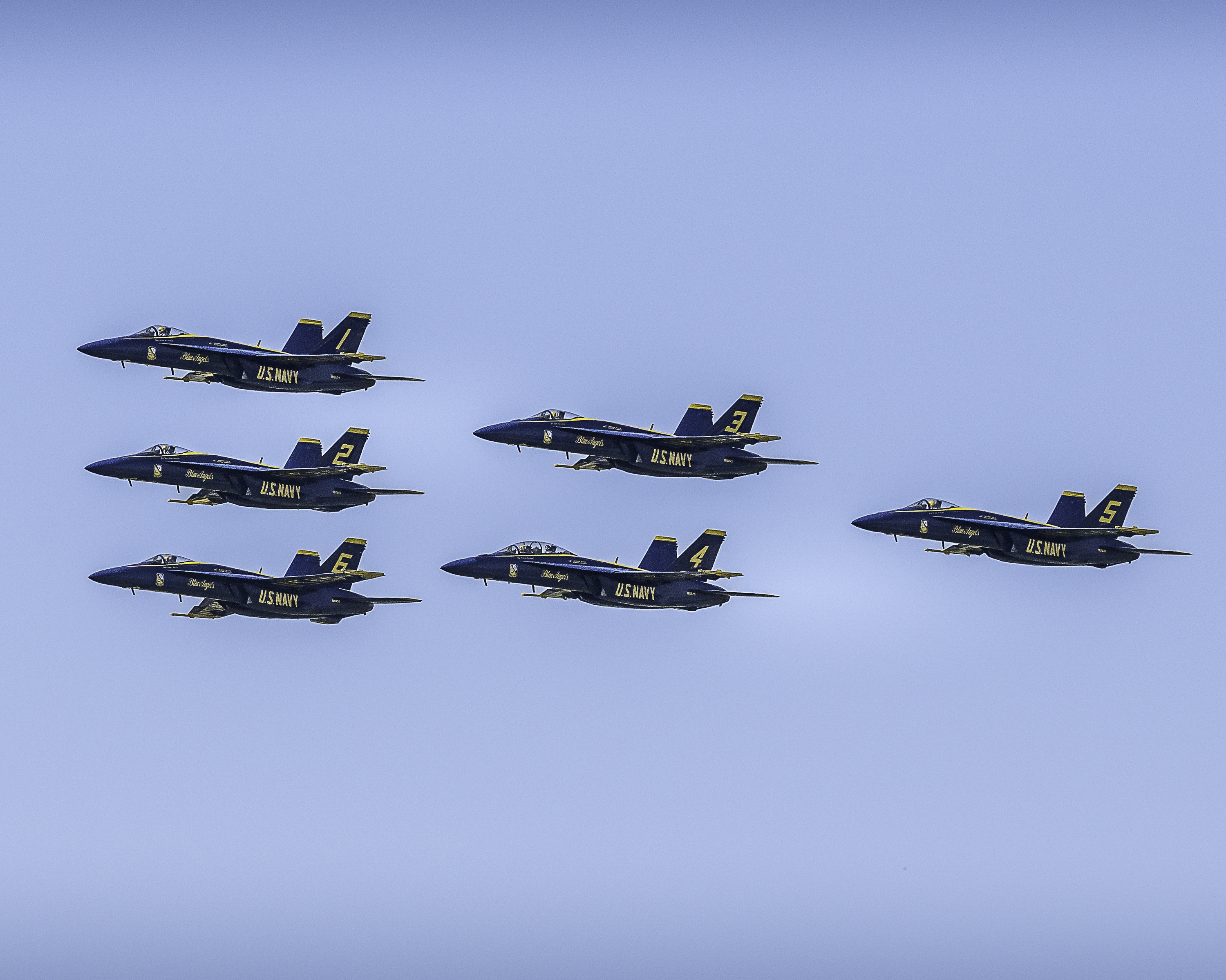 https://digital-stage.wgno.com/news/local/gallery-see-the-spectacular-blue-angels-soar-in-new-orleans-air-show/