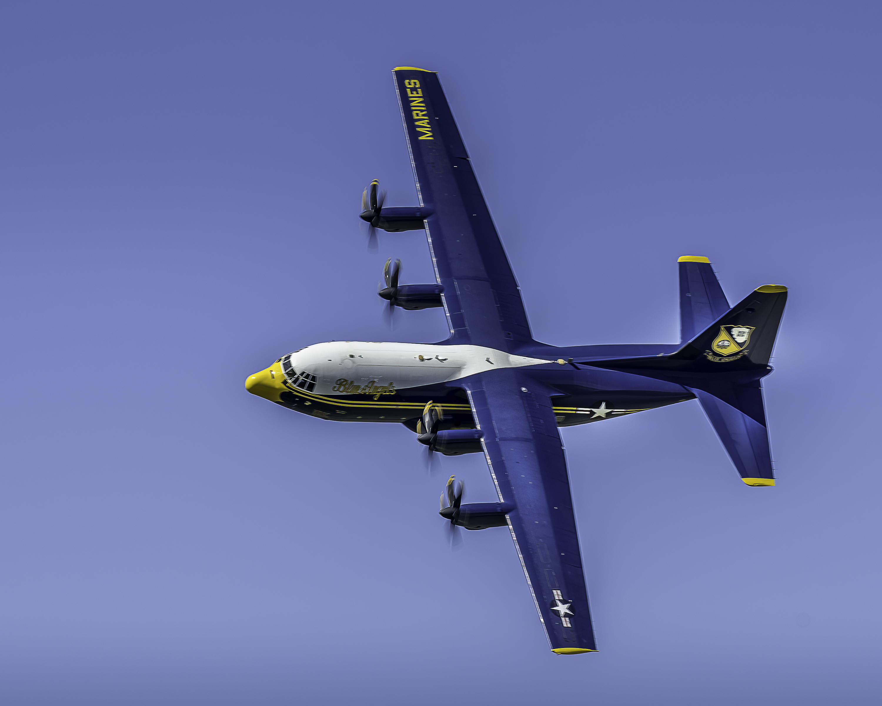 https://digital-stage.wgno.com/news/local/gallery-see-the-spectacular-blue-angels-soar-in-new-orleans-air-show/